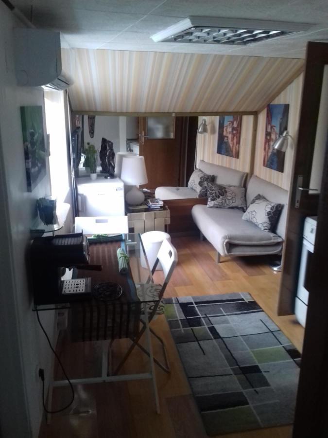 Apartment " Studio Green " Free Parking, Self Check-In Zagreb Luaran gambar