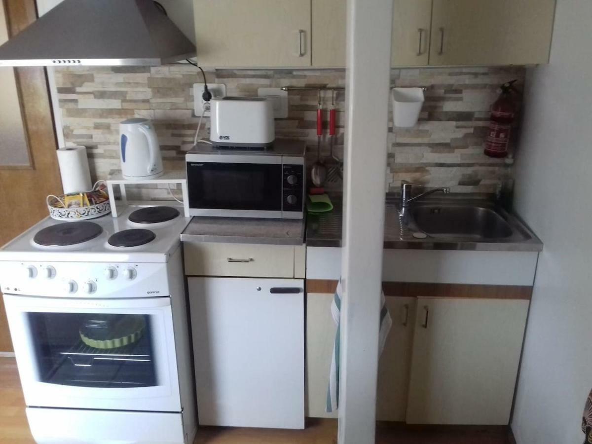 Apartment " Studio Green " Free Parking, Self Check-In Zagreb Luaran gambar
